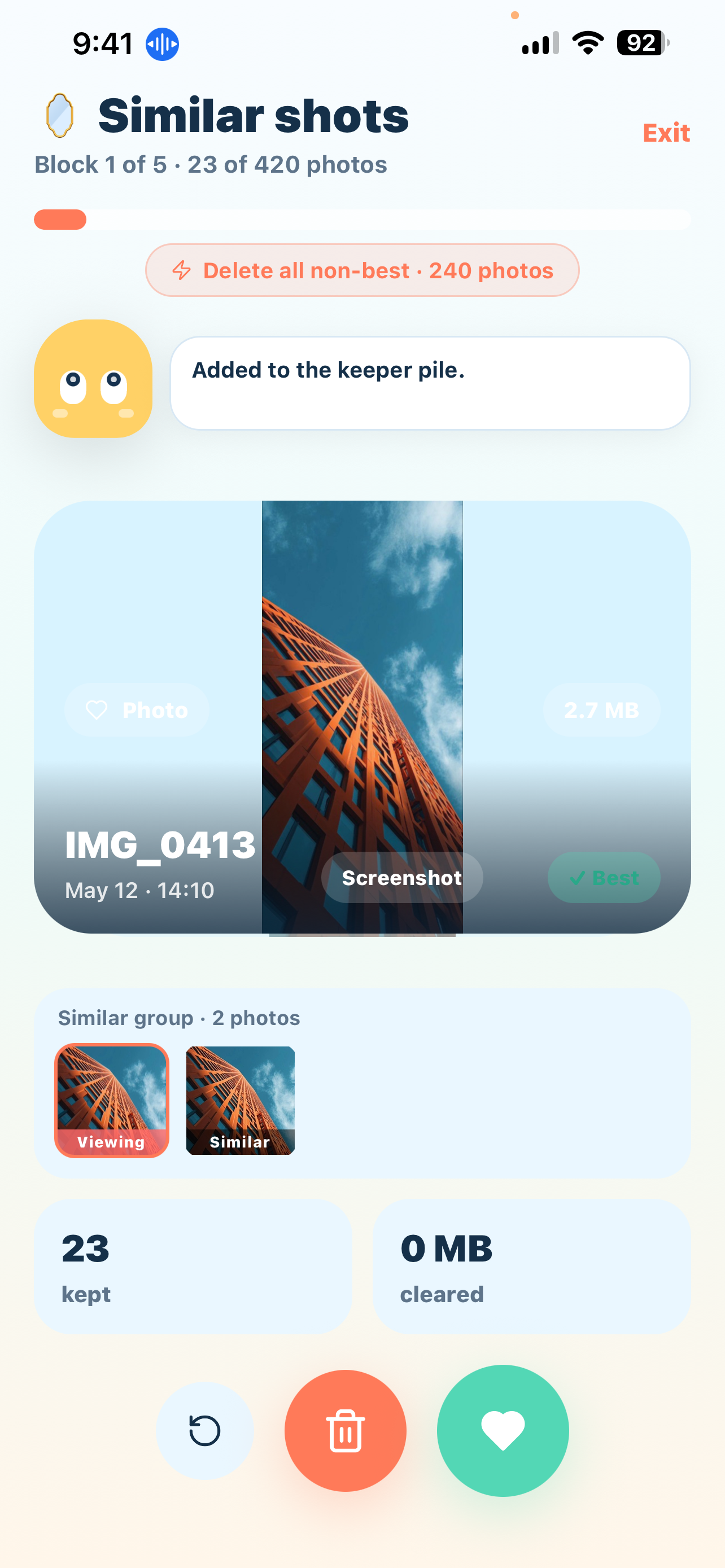 SnapKeep grouping similar and duplicate photos automatically
